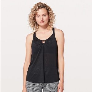 Lululemon tighten up tank black 6